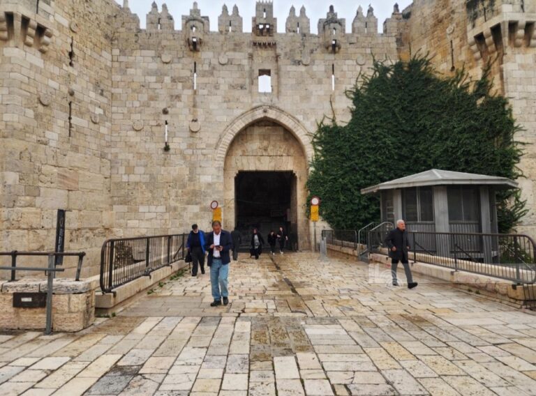 محافظة-القدس:-الصمود-الفلسطيني-سيفسد-محاولات-الاحتلال-طمس-هوية-المدينة